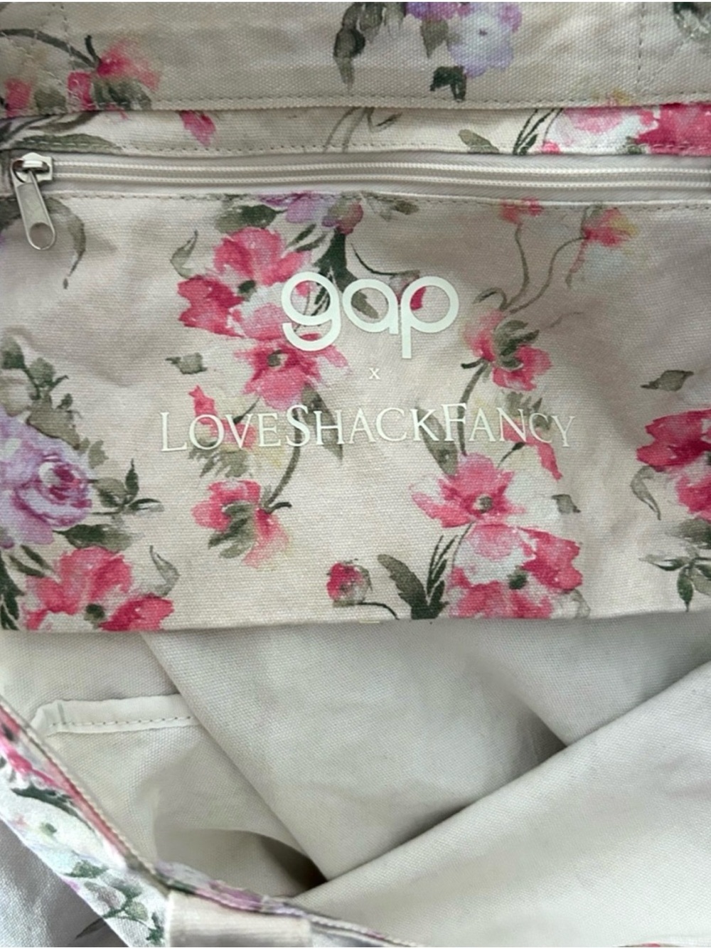 Gap x LoveShackFancy Floral Large Tote Bag & Matching Hat Set - Picture 9 of 10